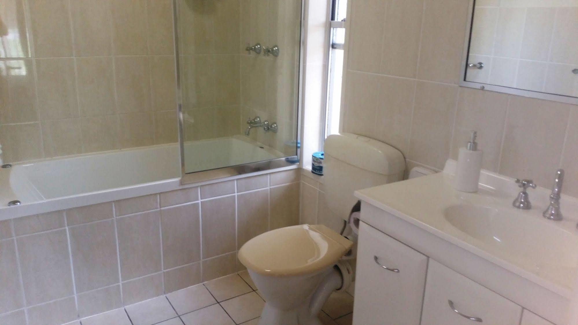 Bundaberg Coral Villa Motor Inn Ngoại thất bức ảnh