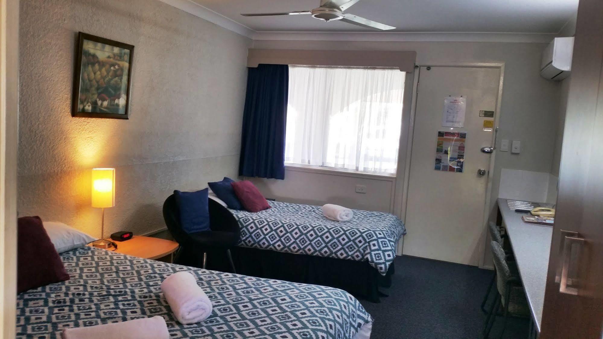 Bundaberg Coral Villa Motor Inn Ngoại thất bức ảnh